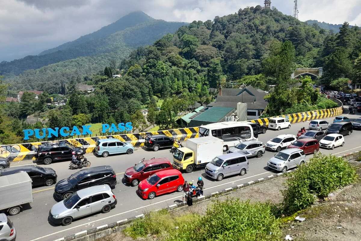 9 Jalur Alternatif Puncak Bogor Terbaru Agar Tidak Macet